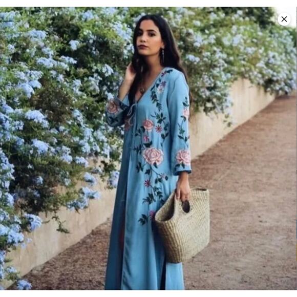 Zara Trafaluc Denimwear Floral Embroidered Kimono Light Denim Button Tie Small - Picture 2 of 16